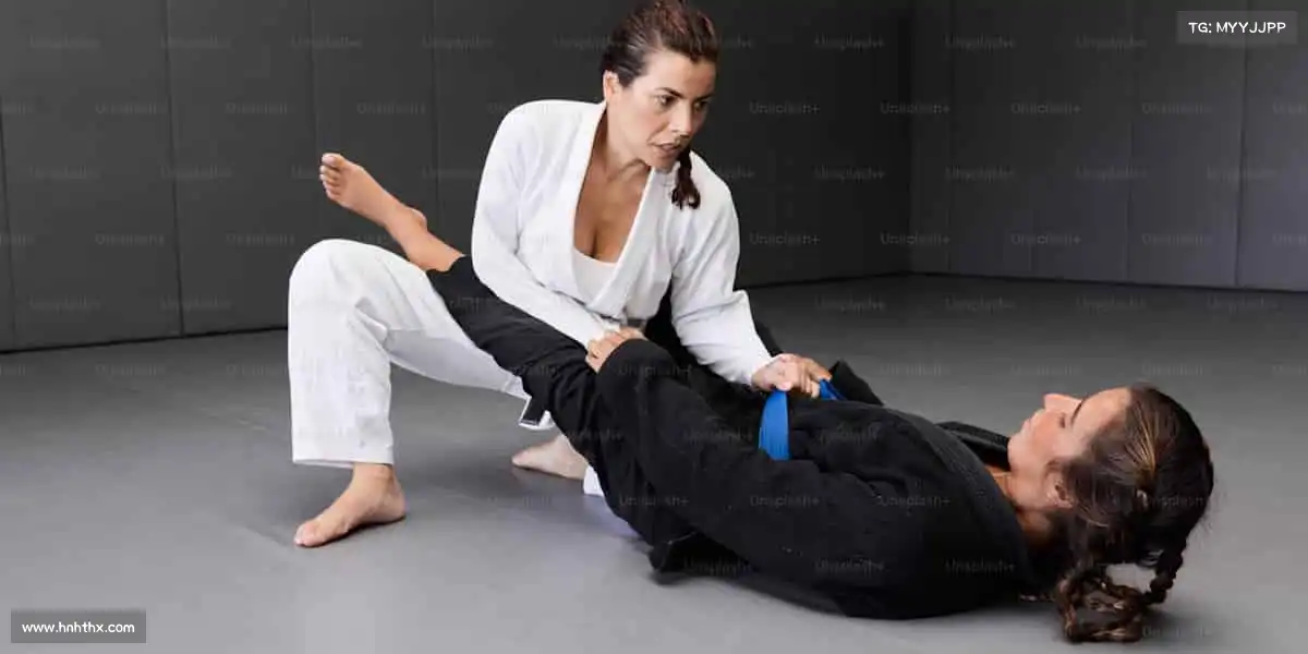 <strong>zoty中欧</strong>用热血定义青春，球场上的你，就是焦点🏀